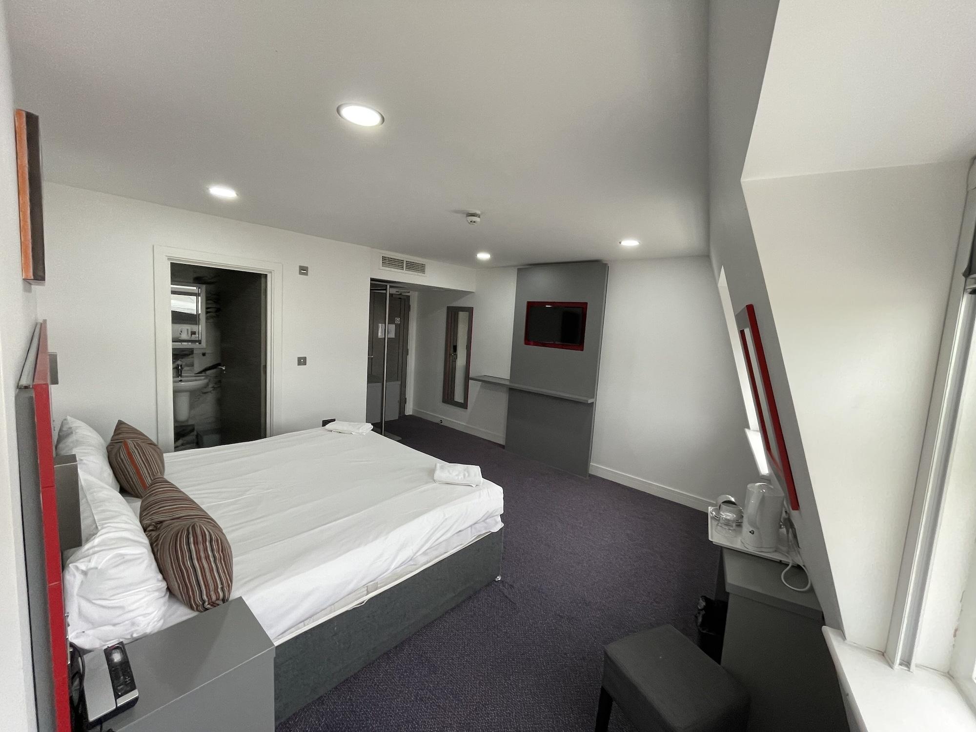 Hotel Goodmayes 3*