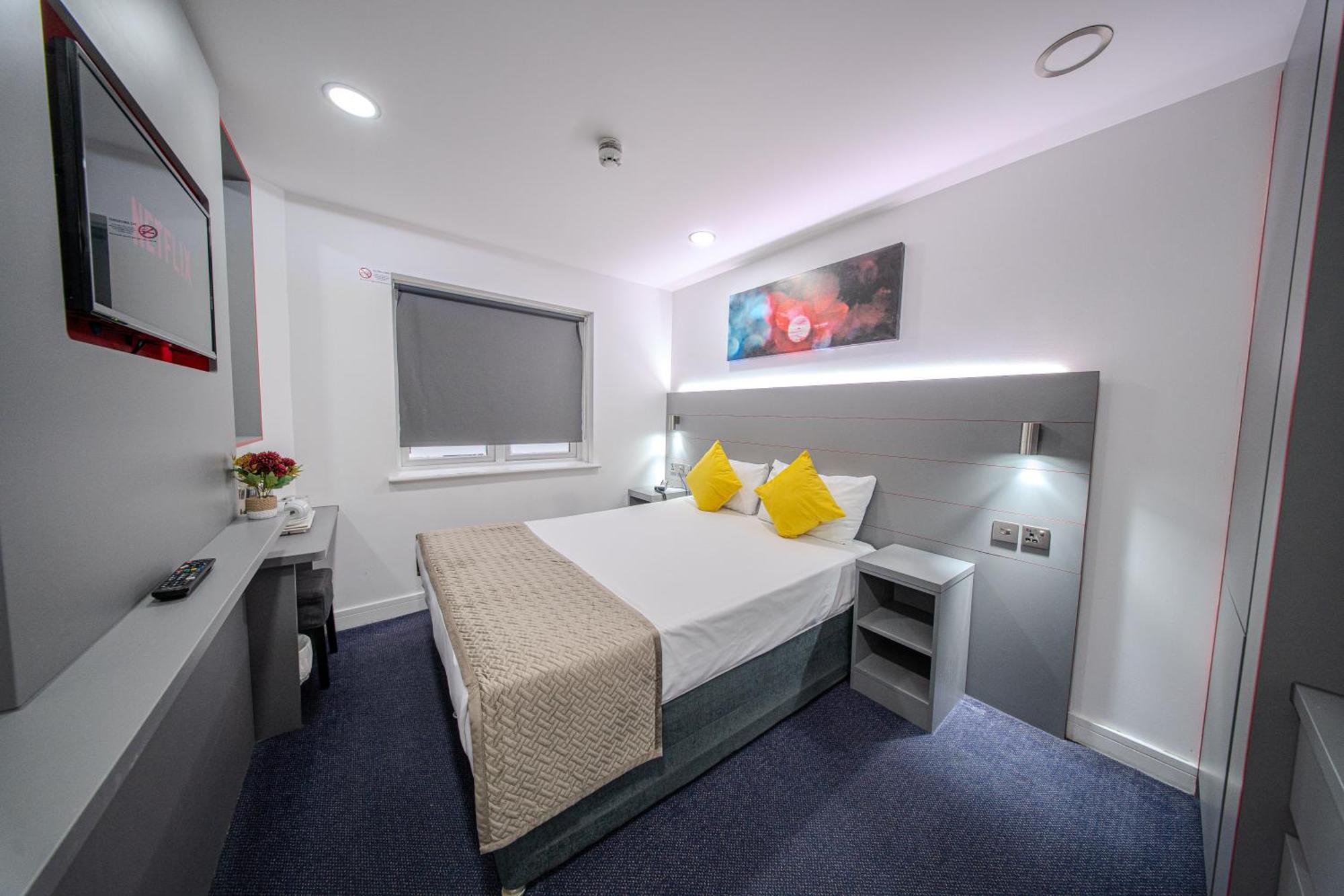 Goodmayes Hotel Ilford