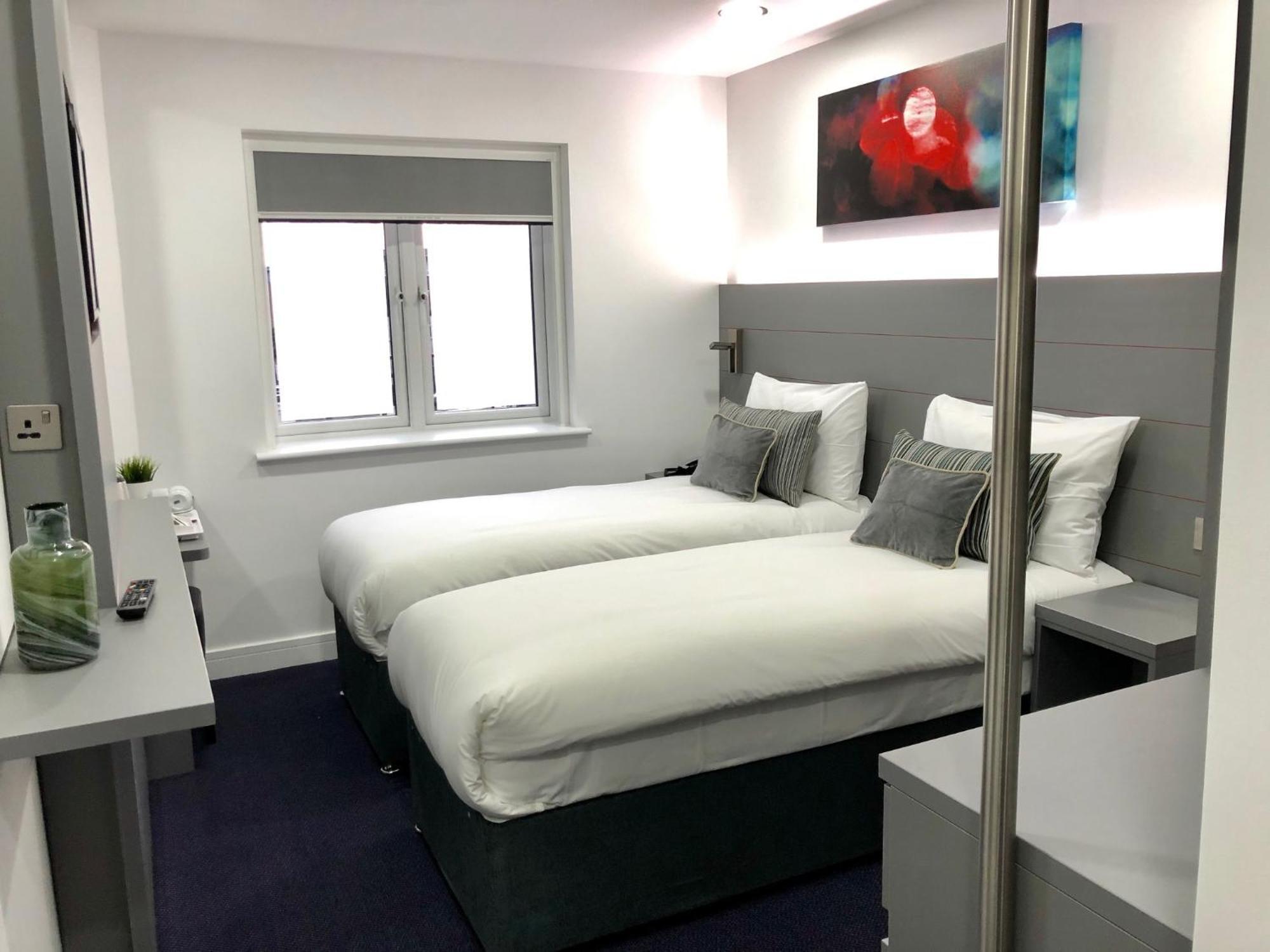 Goodmayes Hotel 3*