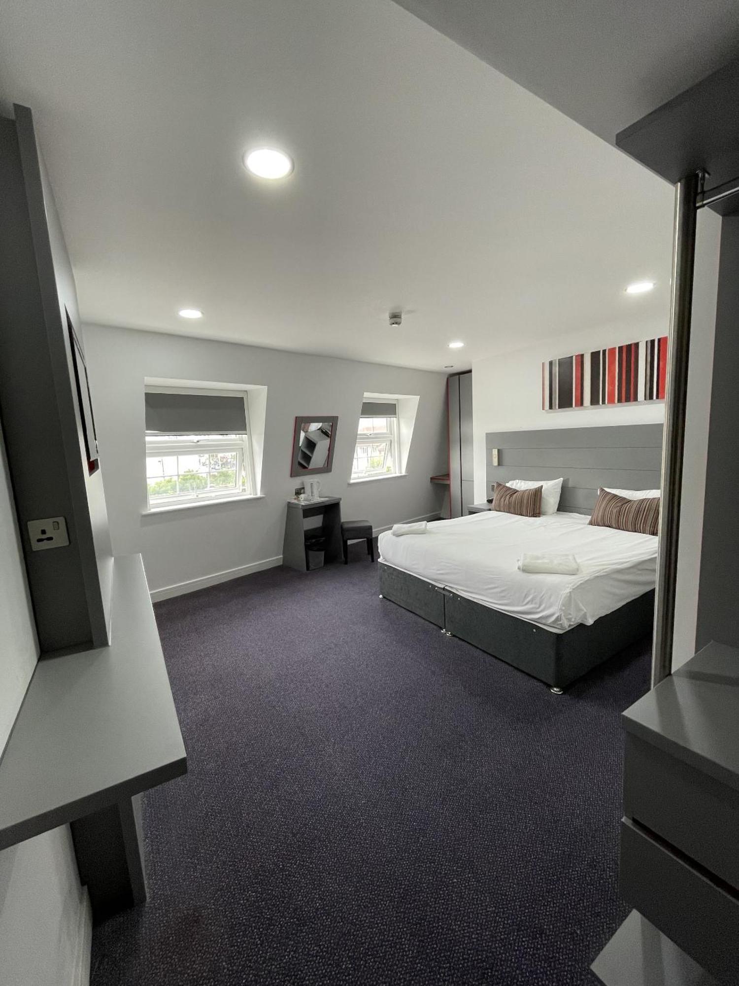 Hotel Goodmayes